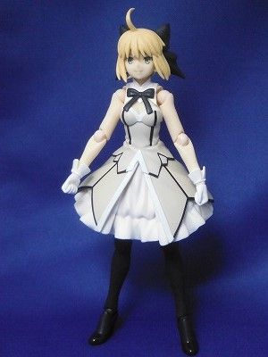 figma セイバー/アルトリア・ペンドラゴン[リリィ]第三再臨ver