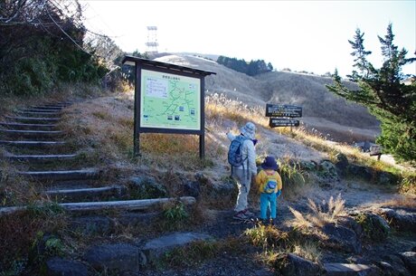 富士 箱根旅行 １日目 愛鷹山登山 魚啓 鱒釣り 強羅泊 どばっち日記