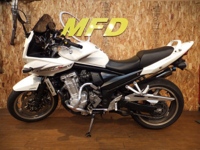 スズキのバイク屋みたいな日記 バンディット1250sの良さ 伝えます Mfd モトフィールドドッカーズ甲子園店 兵庫県西宮市の大型専門店 中古 新車を扱うバイク屋スタッフブログ バイク カスタムや買取り査定から新型インプレ スペック情報も スズキのバイク屋みたいな日記 バンディット1250sの良さ 伝えます Mfd モトフィールドドッカーズ甲子園店 兵庫県西宮市の大型専門店 中古 新車を扱うバイク屋スタッフブログ バイク カスタムや買取り査定から新型インプレ スペック情報も