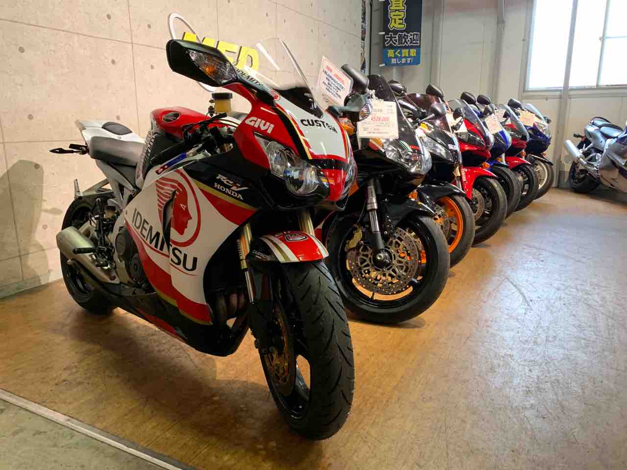 CBR1000RR（SC59）中上貴晶レプリカカラー』紹介♪おすすめ販売中車両