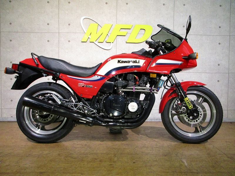 冬こそ空冷 バイクもライダーも冷気じゃ止まらない モトフィールド ドッカーズ 横浜店 mfd横浜 神奈川県横浜市旭区にあるバイク ショップスタッフブログ 冬こそ空冷 バイクもライダーも冷気じゃ止まらない モトフィールド ドッカーズ 横浜店 mfd横浜 神奈川県横浜市旭区にあるバイク ショップスタッフブログ