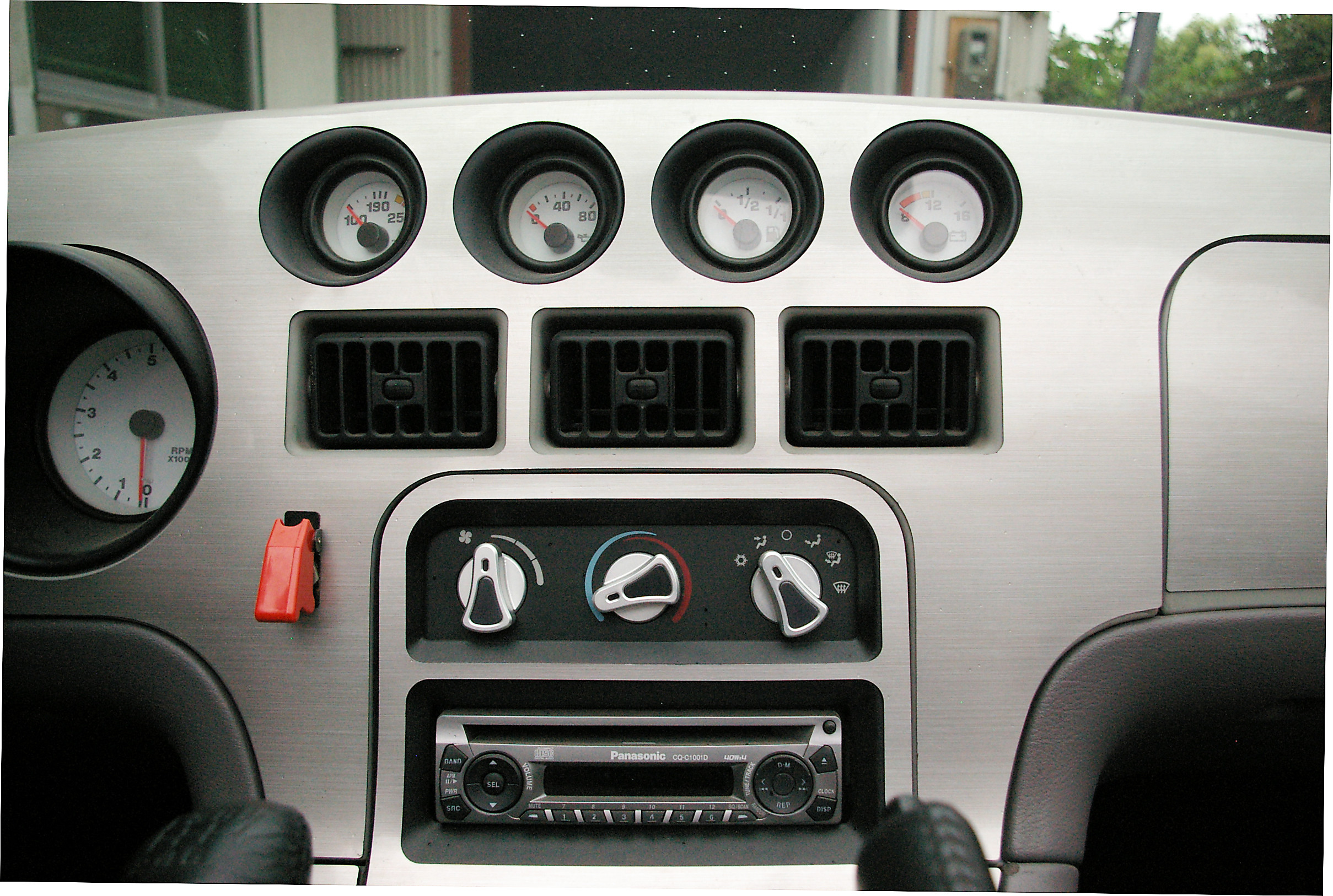現車 ダッシュボード ダッジ バイパー出品情報詳細 現車 ダッシュボード ダッジ バイパー出品情報詳細