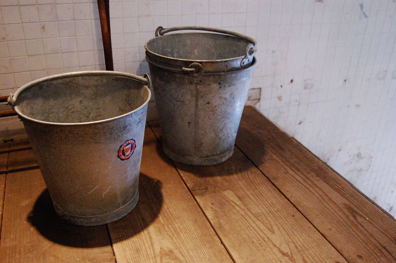 スウェーデン オールドブリキバケツ D O D O