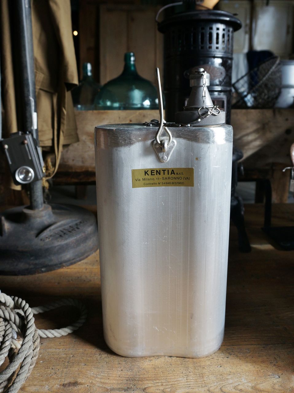 イタリア軍　ウォーターボトル6ℓ ミリタリーショップ レプマート / 軍放出品 ウォーターボトル 6L