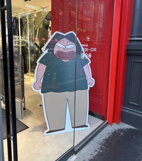 【朗報】クレヨンしんちゃんの謎キャラ、隣りの国で大人気になってしまうｗｗｗｗｗｗｗｗｗｗｗｗｗｗｗｗ