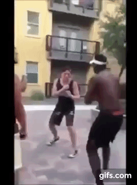 動画 海外の喧嘩 凄すぎる なんjクエスト