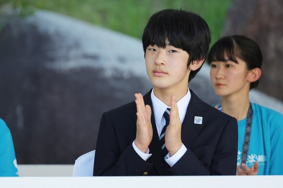 【速報】悠仁さま、東大農学部に行きそう →大学側に不合格にする選択肢はない模様ｗｗｗ