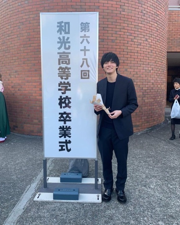 【悲報】ミスチル桜井の息子、えげつないほどのイケメンｗｗｗｗｗｗｗｗｗ