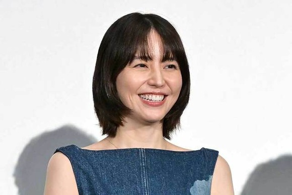 【悲報】長澤まさみ(37)「おそらく世間の人は長澤まさみにこれといったイメージを持ってないと思う」