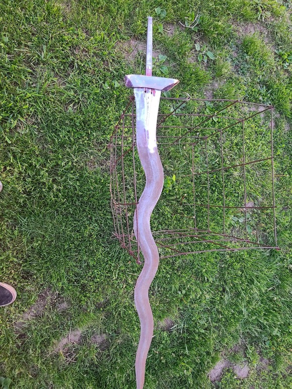 【画像】　世界一弱そうな剣、見つかるｗｗｗｗｗｗｗｗｗ