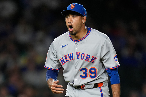 【悲報】メッツ、たった300万ドル（約4億7000万円）を惜しんでディアスを流出させるｗｗｗｗｗ