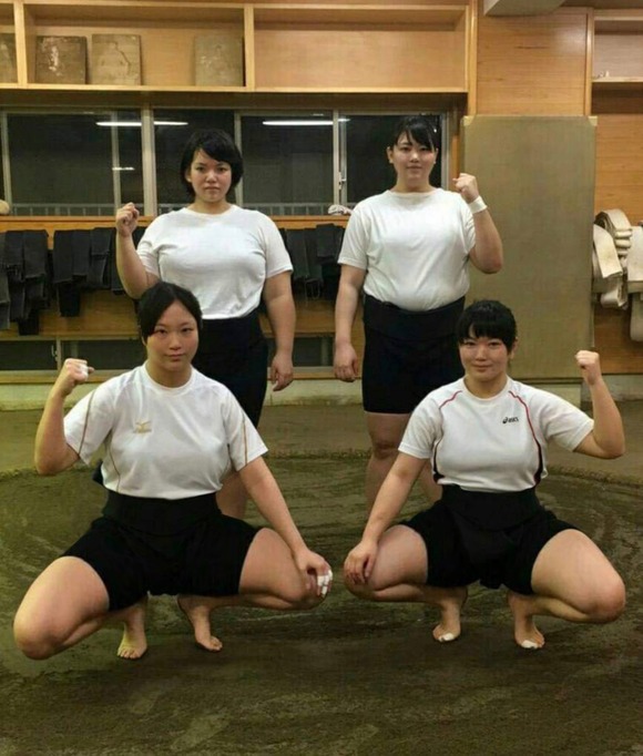 【朗報】「え、うちら結構強いよー笑？胸貸してやるからかかってこいよ」