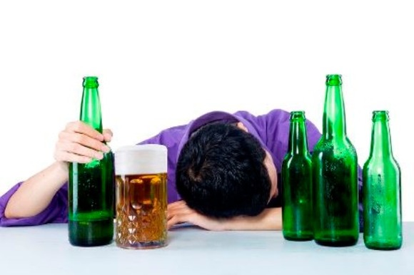 【驚愕】世界の死亡者、20人に1人が飲酒関連だった・・・・・・・