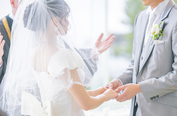【驚愕】29歳婚活女性「ブス女がブス男と結婚してるの見ると同レベルで安心する」