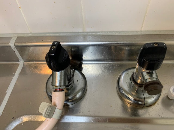 【悲報】女さん、ガスの元栓でマウントを取るも専門家に論破されるｗｗｗｗｗｗｗｗ