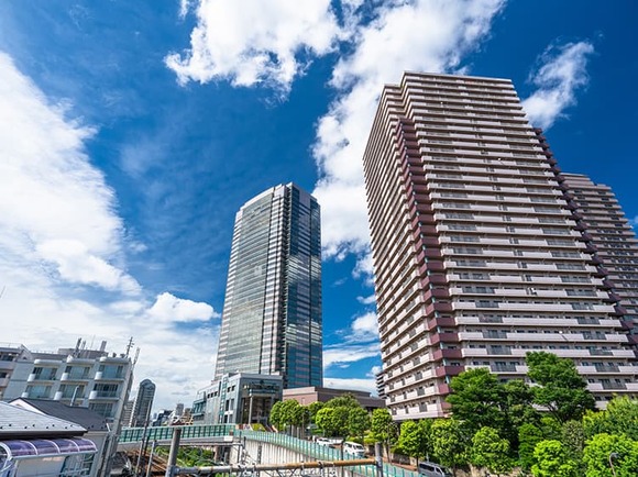 【悲報】神戸市長「タワマンは将来の廃棄物」