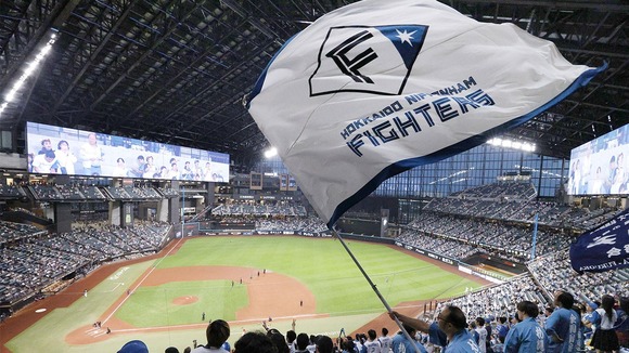 【衝撃】日ハムの『4年連続国内他球団から補強』って、地味に凄くね？ｗｗｗｗｗｗ