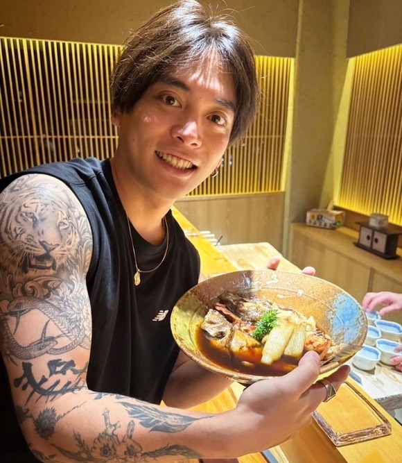 【画像】歌手の優里、殺し屋1に出てきそうな外見になるｗｗｗｗｗｗｗｗｗｗｗｗｗｗｗｗ