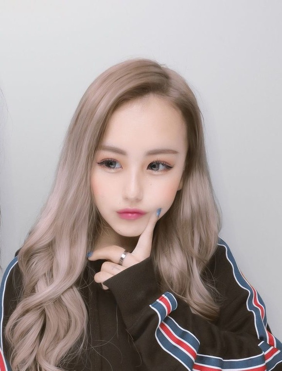 【画像】DV彼氏にボッコボコに殴られて死亡した立花花華ちゃん（18）、ガチでかわいい…