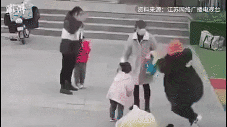 Gif 子持ちママさん同士がケンカした結果wwwwwwwwwwww なんjクエスト Gif 子持ちママさん同士がケンカした結果wwwwwwwwwwww なんjクエスト