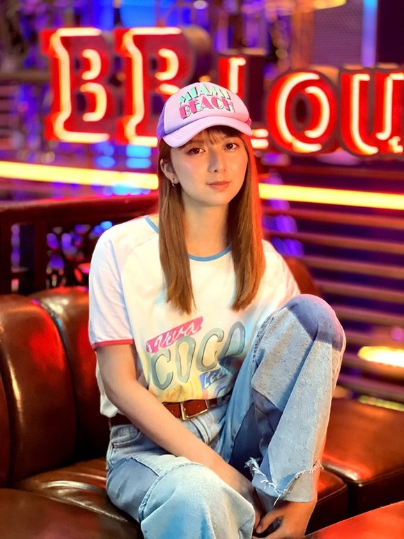 【朗報】上白石姉妹、垢抜けてめちゃくちゃかわいくなる