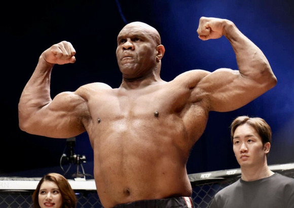 【画像】 現在のDVボブ・サップの肉体、やばいｗｗｗｗｗｗｗｗｗ