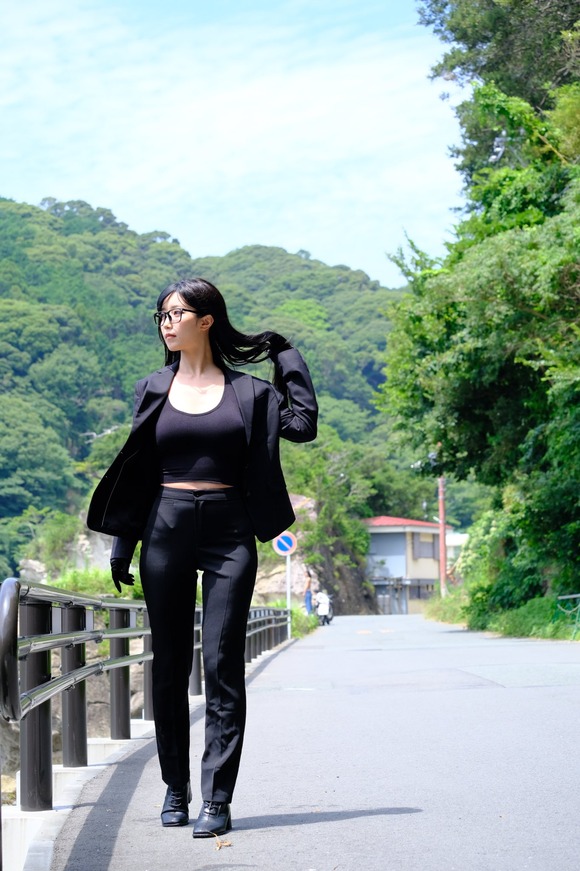 【朗報】Aimer(エイマール)さん似の、とんでもない身体の美女が見つかるｗｗｗ（※画像あり）