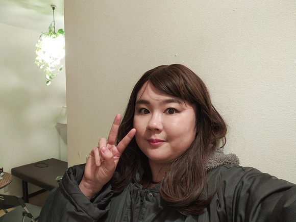 【画像】お笑い芸人やす子、普通にしてるとまあまあ可愛いｗｗｗｗｗｗｗｗ