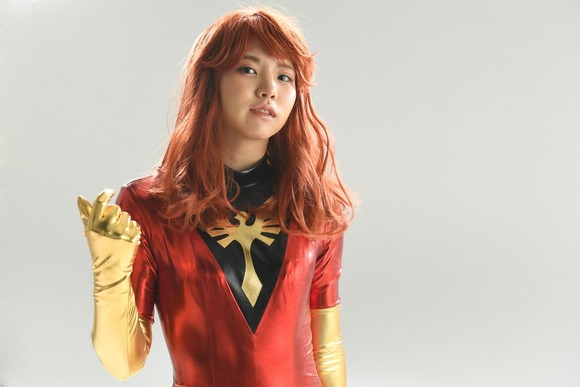 【画像】　覇権コスプレイヤーえなこさんの無修正画像、誰かに似ている・・・