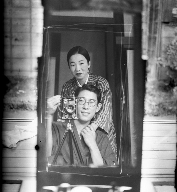 【画像】100年前のカップルの自撮りｗｗｗｗｗｗｗｗｗｗｗｗ