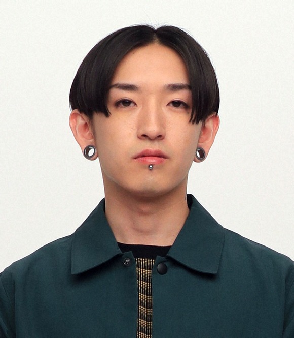 【画像】YOASOBI・Ayaseさん、別人のように垢抜けるｗｗｗｗｗｗｗｗｗｗｗ