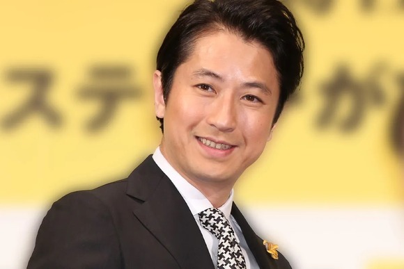 【朗報】めざまし8・谷原章介さん、14人緊急搬送された激辛ポテチを実食ｗｗｗｗｗｗ