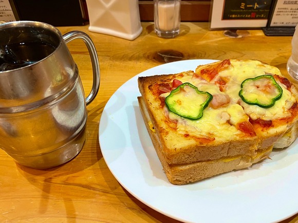 【画像】コメダ珈琲の「ピザトースター」、逆詐欺すぎて食べきれないｗｗｗｗｗｗｗｗｗｗｗｗｗｗｗｗ