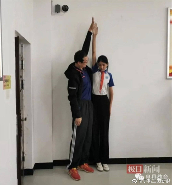 【速報】小学生で1.9mの女の子が誕生してしまう、ワイらより35cm高いｗｗｗｗｗｗ