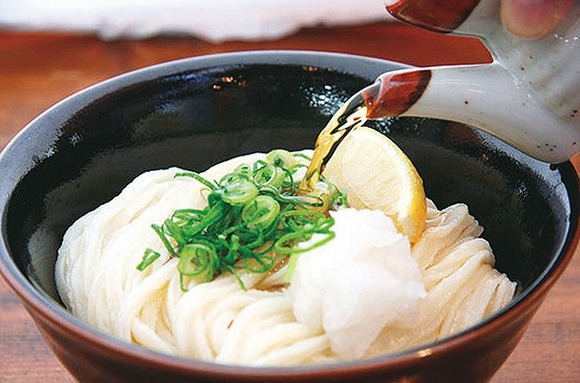 【悲報】香川県で子どもの肥満が問題になる →県「ゲームが原因！」敵「うどんのせいでは？」