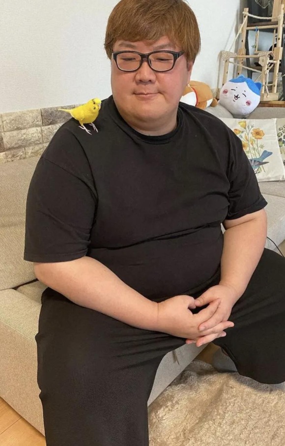 【画像】　HIKAKINさん、太りすぎて別人になってしまう・・・