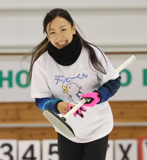 【画像】女子カーリングの藤沢五月さん（32歳）､変わり果てた姿から戻ったところを発見されるｗｗｗ