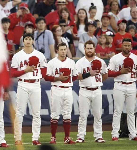 【画像】大谷翔平さん、ガタイが日本人離れしすぎてしまうｗｗｗｗｗｗｗｗｗｗｗｗｗｗｗｗ