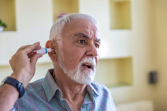 【唖然】5年前に聴力を失った人、まさかの理由で聴力が復活してしまうｗｗｗｗｗｗｗ