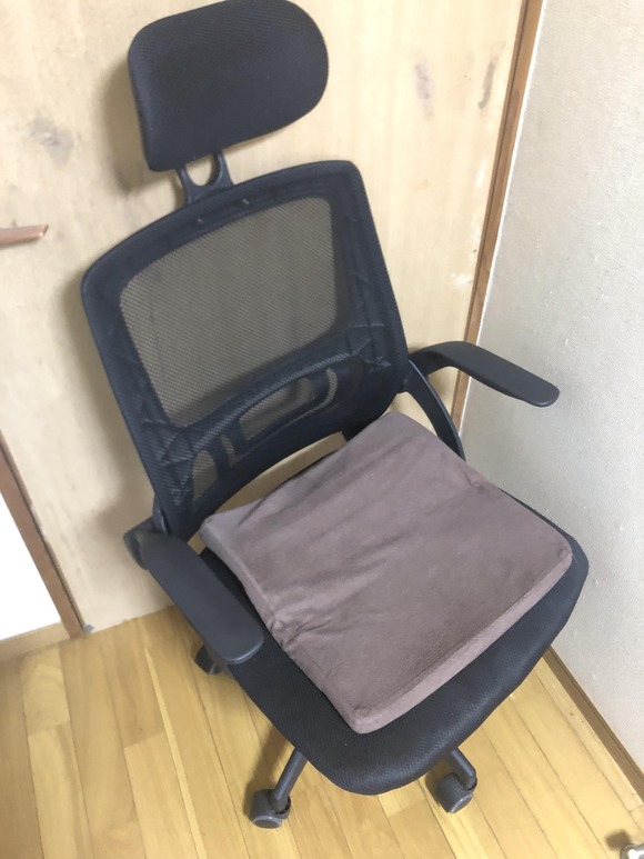 【朗報】ゲーミングチェア、マジで7000円ので十分ｗｗｗｗｗｗｗｗｗｗ