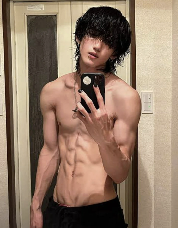 スクリーンショット 2025-10-30 1.13.52