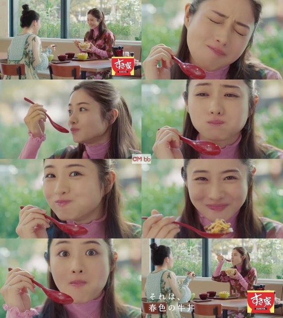 【画像】石原さとみさん、「チーズ牛丼」を美味しそうに食べてしまうｗｗｗｗｗｗｗｗｗｗ