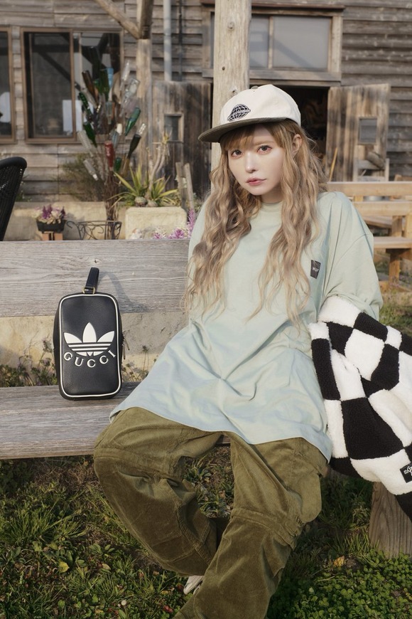 【画像】　益若つばさ(つーちゃん)、メンズコーデをしても可愛いｗｗｗｗｗｗｗ