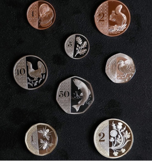 【画像】イギリスの新硬貨ｗｗｗｗｗｗｗｗｗｗｗｗ