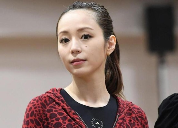 【悲報】平野綾、8ヶ月のスピード離婚へ・・・・・・