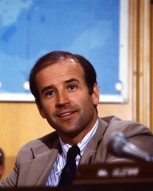 【画像】ジョー・バイデンの若い頃、誰かに似てるが誰だか分からないｗｗｗｗｗｗｗｗｗｗｗｗｗｗｗｗ