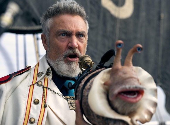 【画像】ワンピース実写版のガープとミホーク、めちゃくちゃかっこよすぎるｗｗｗｗｗ