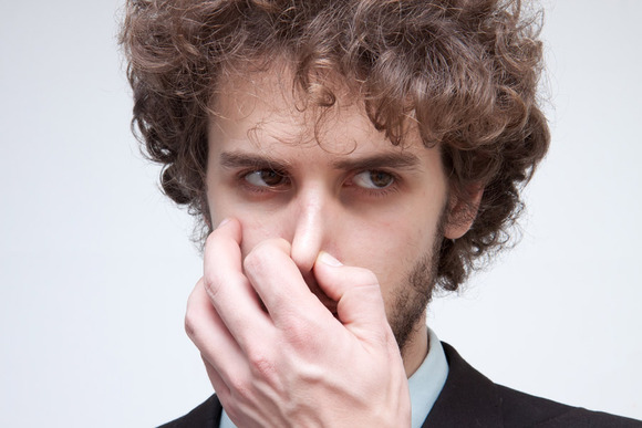 【怒報】上司に臭い連呼されたワイ、9万円で和解するも93100円振り込まれる・・・・・