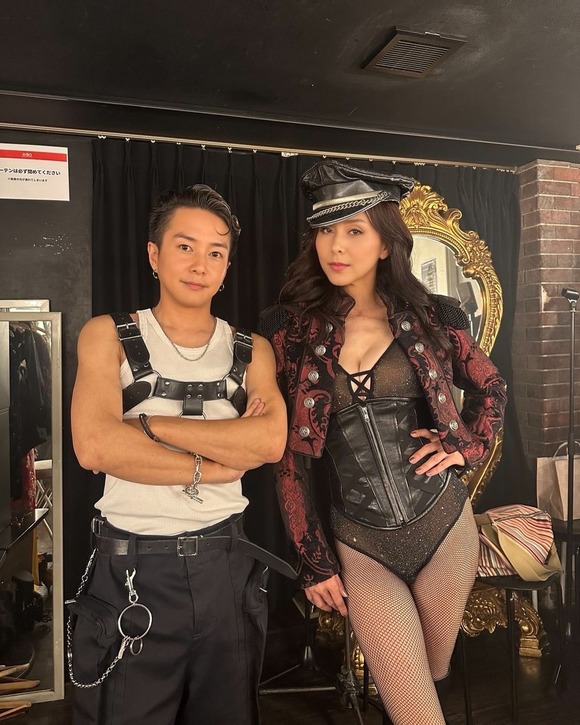 【朗報】杉本彩(56)「20年ぶりに露出しました。キツくてごめんね」