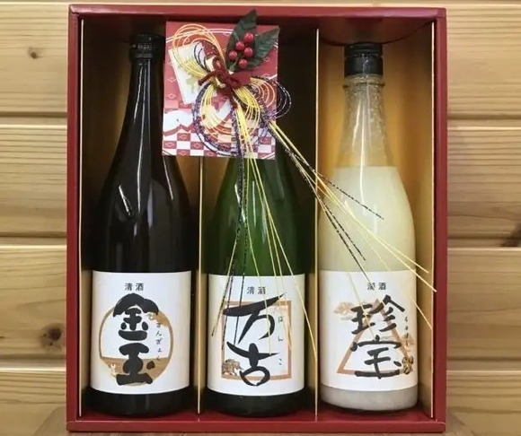 【悲報】とんでもない名前の日本酒が販売 ←ガチでヤバすぎるｗｗｗ（※画像あり）